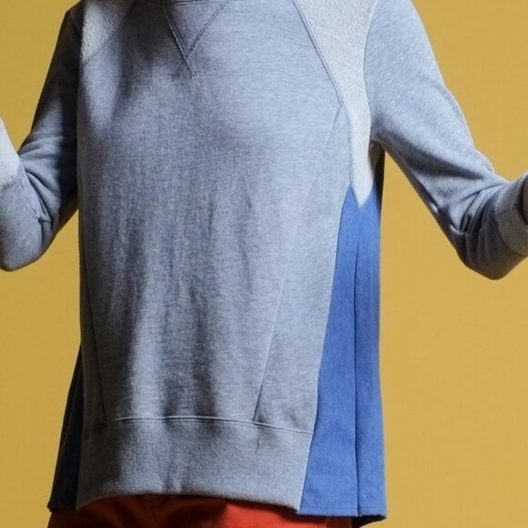 Preloved TORONTO Trinity Sweatshirt NWT - Picture 5 of 6